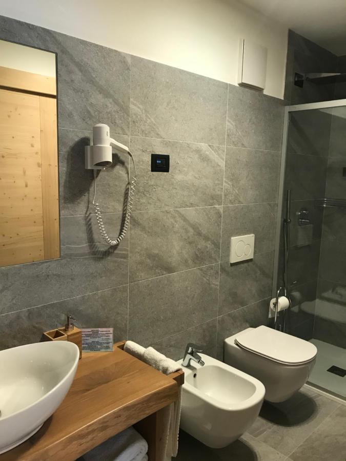 Hotel Piedibosco Moena Bagian luar foto