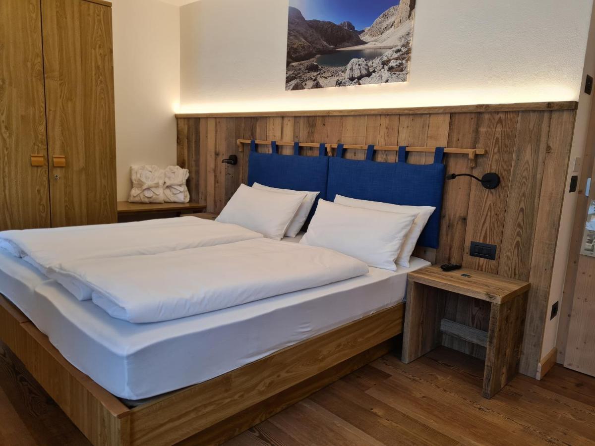 Hotel Piedibosco Moena Bagian luar foto
