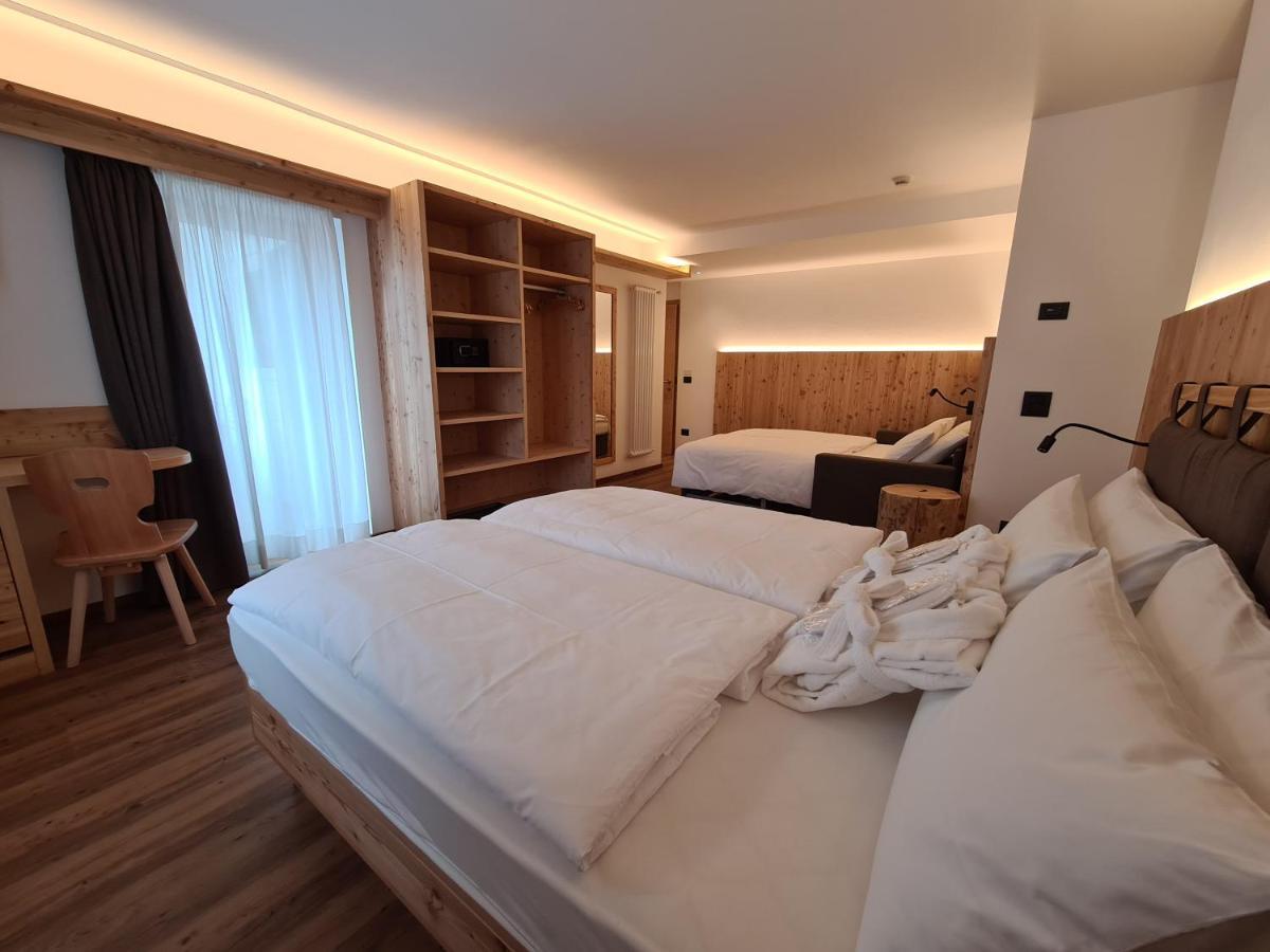 Hotel Piedibosco Moena Bagian luar foto