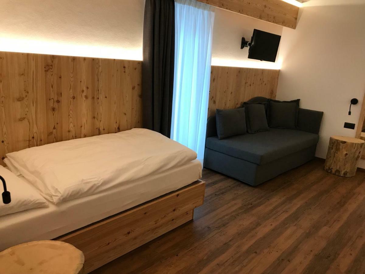 Hotel Piedibosco Moena Bagian luar foto